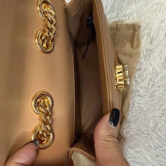 GUCCI Calfskin Quilted Mini Deco Shoulder Bag in Camelia - Picture 8 of 10